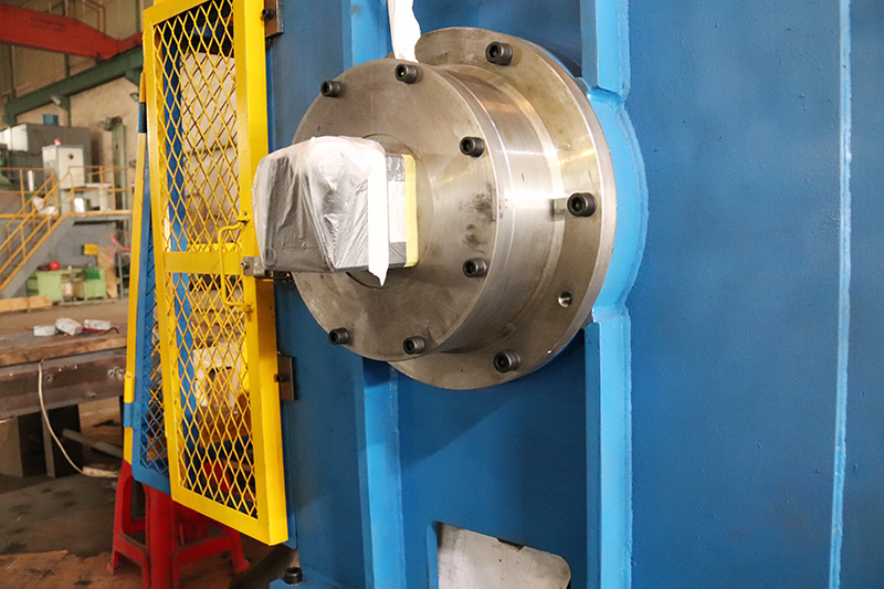 沈陽人和機械非標定制產(chǎn)品廢邊卷取機1 沈陽人和機械非標定制產(chǎn)品廢邊卷取機1